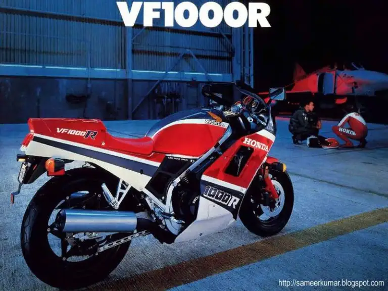 Honda-VF1000R-5